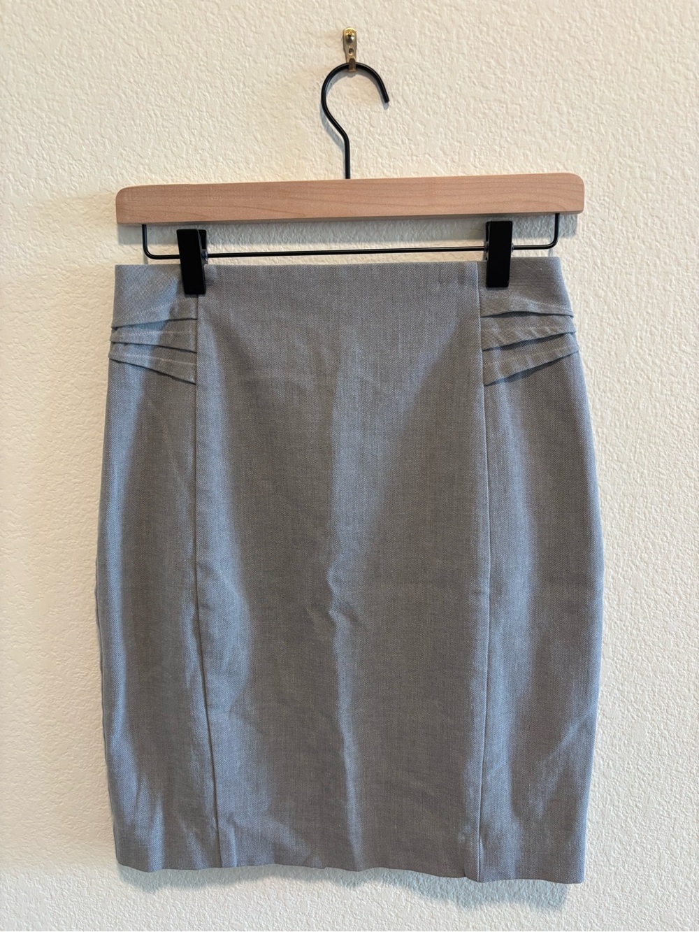 Express Gray Pencil Skirt with Subtle Pleat Detail
